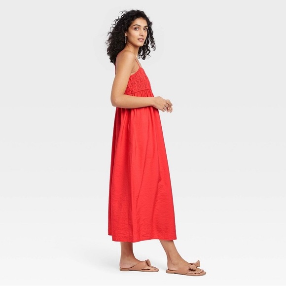 ✨NWT✨ Spaghetti Strap Smocked Dress - A
New Day™ Red L - Picture 2 of 4